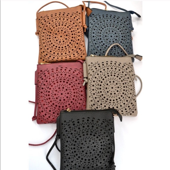 NEW Vegan Leather Mini Crossbody Handbag - Picture 1 of 2